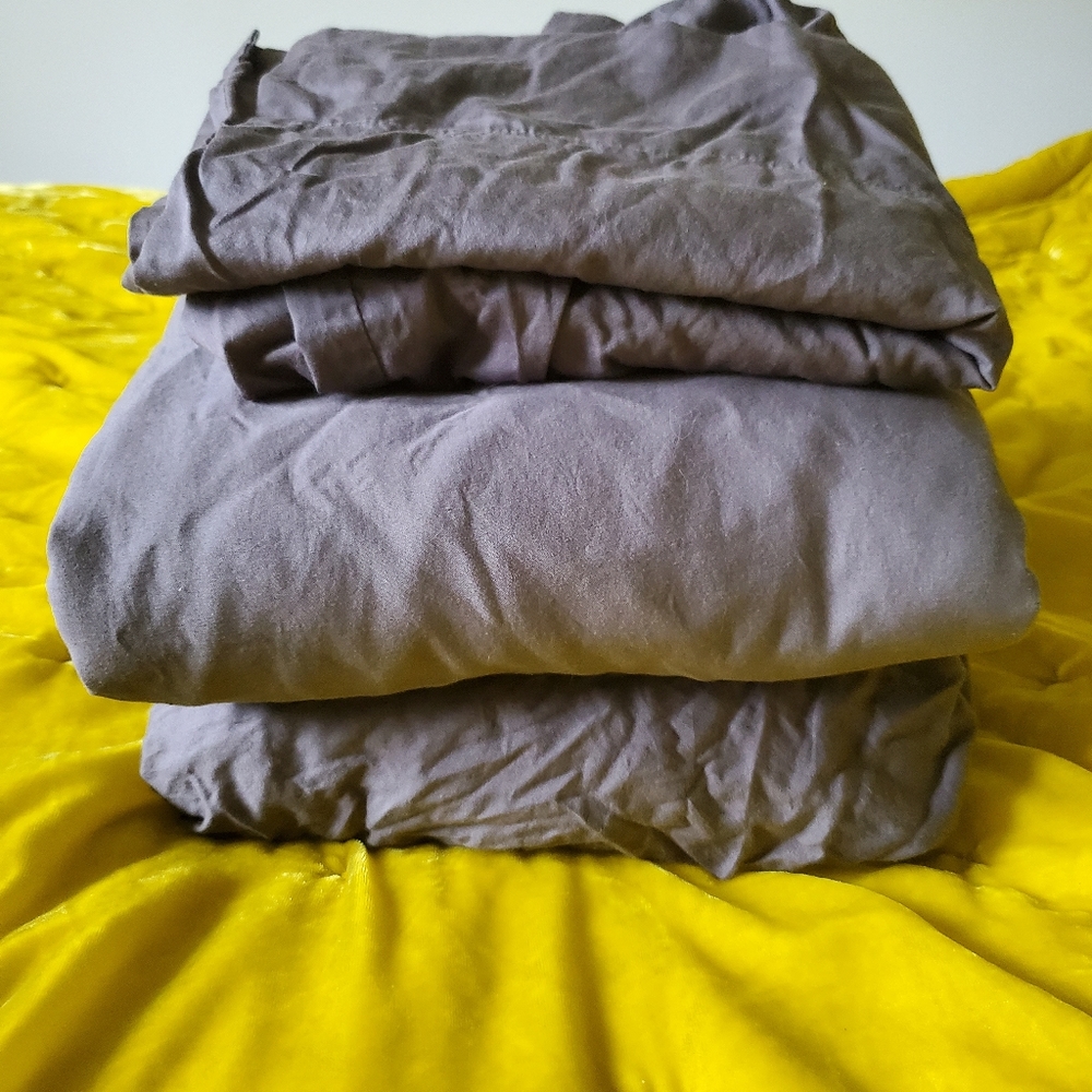 100% Cotton Queen sheets